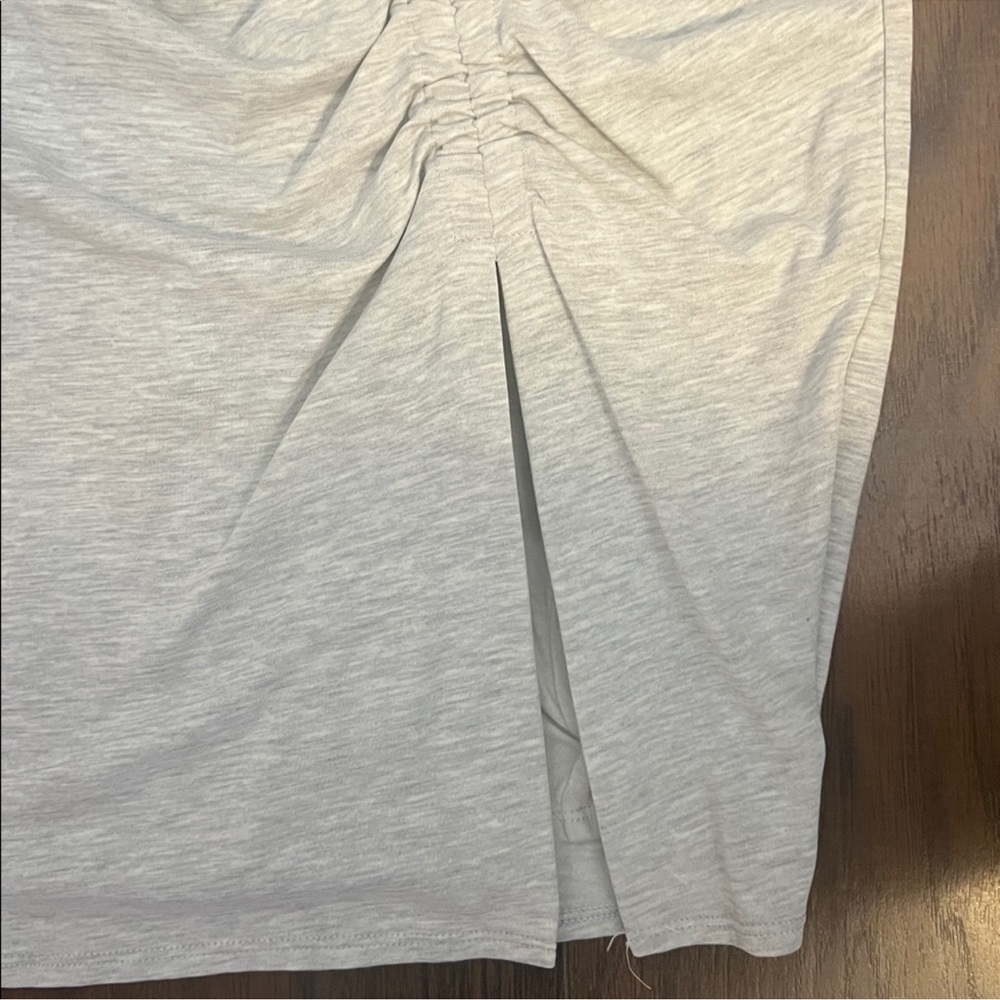 Express Heather Gray Ruched Skirt! Worn only once! Super cute and stylish? - Picture 2 of 3